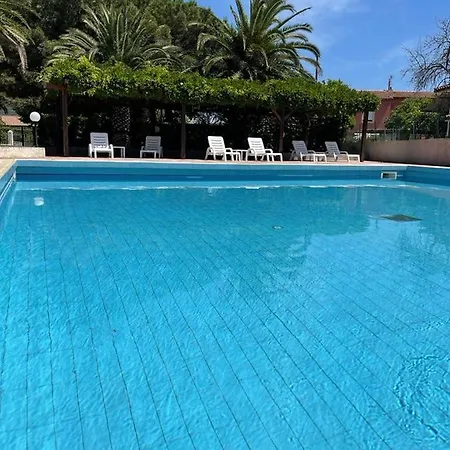 Διαμέρισμα Maricampo Monolocale Con Piscina E Parcheggio *